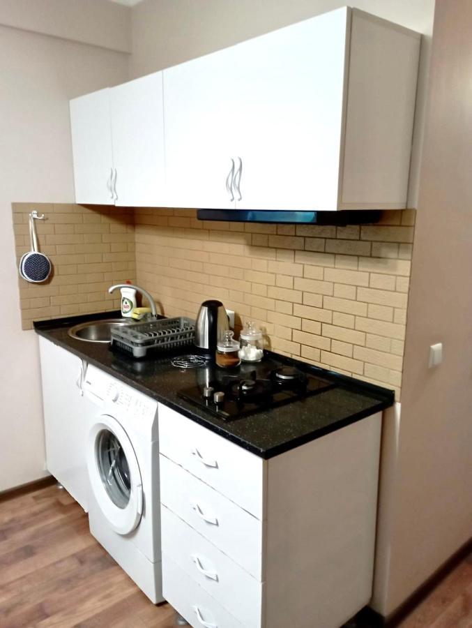 Daniel Sea View Apartment Batumi Exterior photo